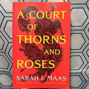 A Court of Thorns and Roses by Sarah J. Maas - Red Cover